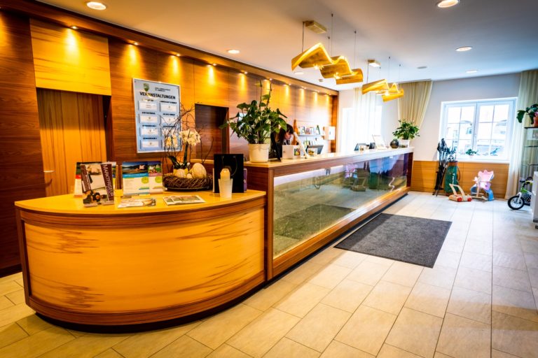 Naturparkhotel Lambrechterhof