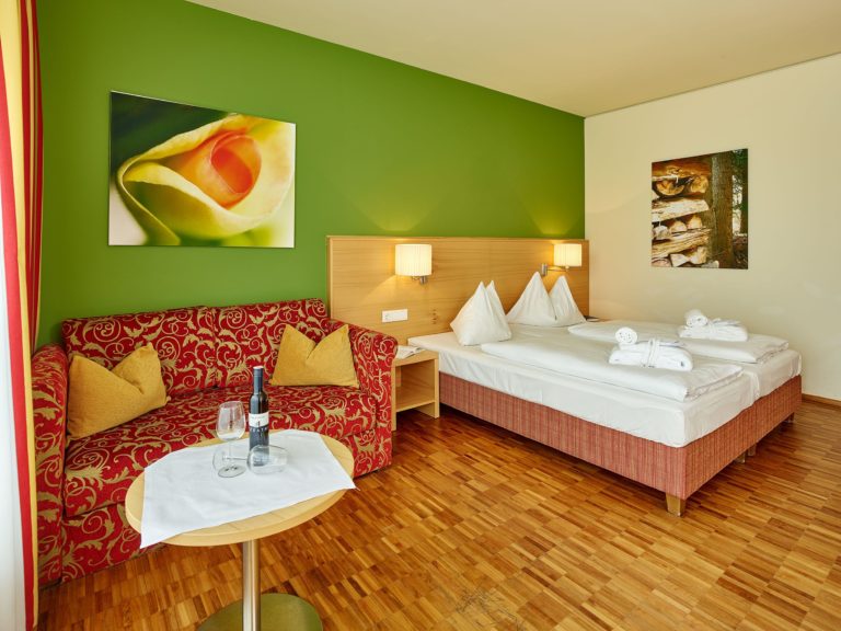 Naturparkhotel Lambrechterhof